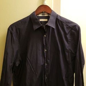 Botton down shirt